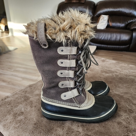 Sorel Joan of Arctic Boots - Picture 5 of 8